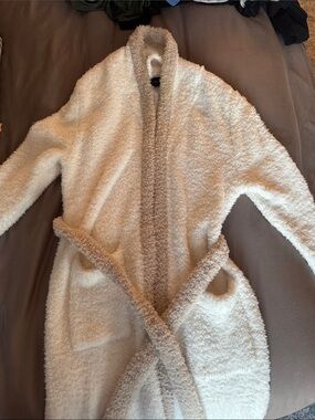 The Styled Collection Robe in Cream with Taupe Trim